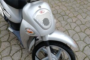 kymco people