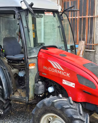Trattore mecormick