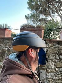 Casco pieghevole Closca per bici e monopattino