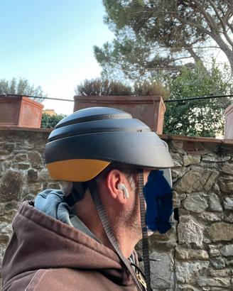 Casco pieghevole Closca per bici e monopattino