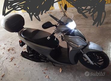 Kymco new people S 125