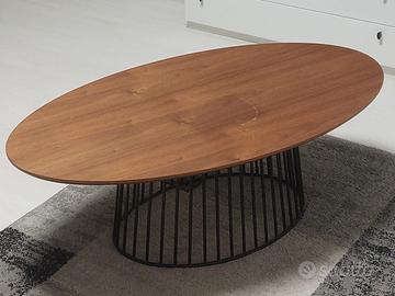 Tavolino sala soggiorno. 