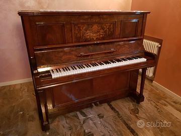 Pianoforte verticale