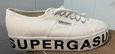 Scarpe Superga