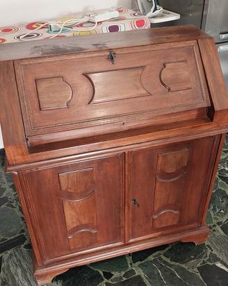 ARMADETO PER SCARPE IN PERFETTE CONDIZIONI 