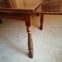 Tavolo fine 800 primi 900, 4 sedie d'epoca