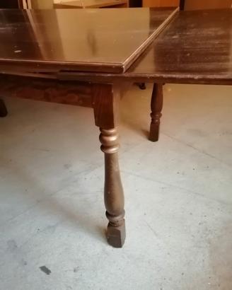Tavolo fine 800 primi 900, 4 sedie d'epoca