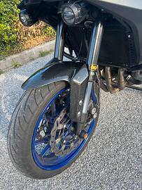Parafango anteriore in carbonio  Yamaha Tracer 900