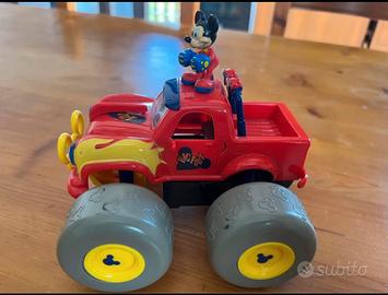 Disney gadget big foot di Topolino