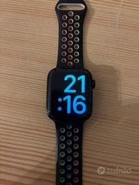 Apple watch SE 44mm GPS M/L mezzanotte