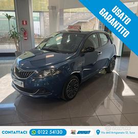 Lancia Ypsilon 1.0 FireFly Hybrid 70cv 5p. Silver