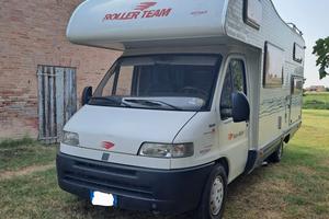 Camper mansardato Auto Roller 7
