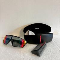 Occhiali da sole Prada Luna Rossa