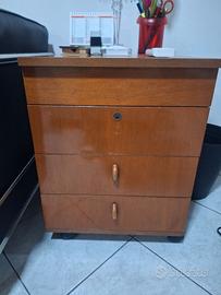 Cassettiera a rotelle, in legno, con 3 cassetti