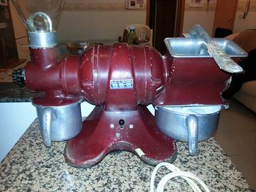 Macina Caffè e Grattugia "La Felsinea"