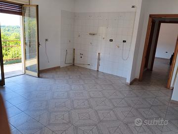 Grazioso trilocale con due balconi