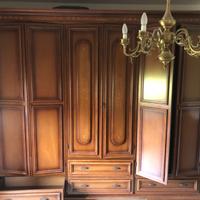 Camera da letto noce intarsiato