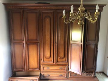 Camera da letto noce intarsiato