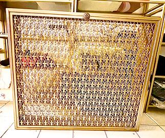 Copri termosifone in ferro battuto apribile