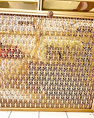 Copri termosifone in ferro battuto apribile