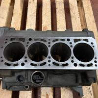 Monoblocco Fiat  lancia  Croma thema 2000
