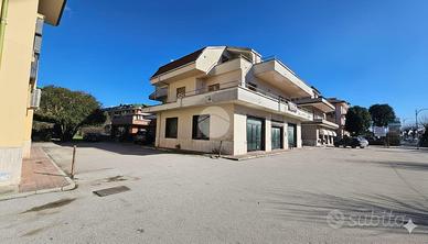CASA INDIPENDENTE A MONTESARCHIO