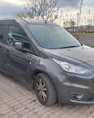 Ford Transit Connect 7 posti