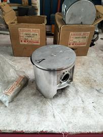 pistoni kx 500