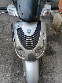 Piaggio Carnaby 250cc del 2011