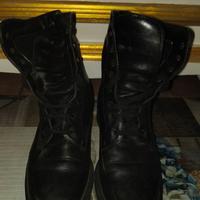 Stivaletti neri in pelle da donna