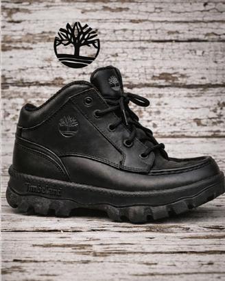 Timberland Anfibi in pelle nera 