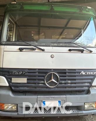 MERCEDES-BENZ ACTROS 1831