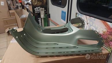 PEDANA POGGIAPIEDI PIAGGIO VESPA GTV SEI GIORNI
