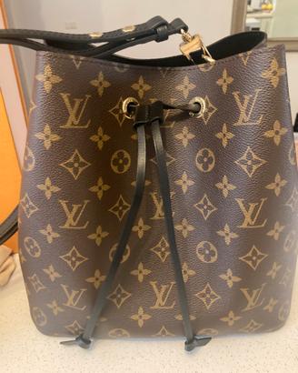 Borsa Louis Vuitton Full set con scontrino