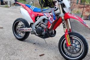 Honda CRF 450R Motard/enduro targata pat.A2