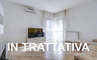 TRILOCALE RISTRUTTURATO CON DOPPI SERVZI E BOX DOP