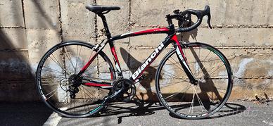 Bici da corsa Bianchi Vertigo in carbonio