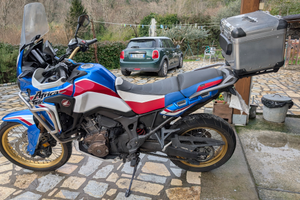 Honda Africa Twin DCT TRICOLOR