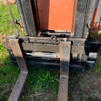 Carrello elevatore boss 16