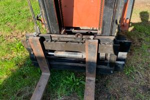 Carrello elevatore boss 16