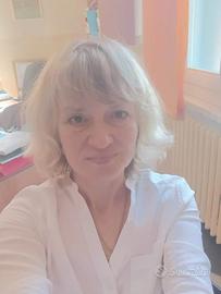 Segretaria, impiegata o promoter