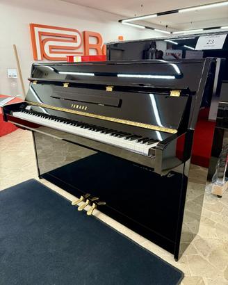 PIANOFORTE VERTICALE YAMAHA MOD. B1 NERO LUCIDO +
