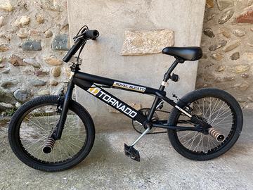 Bici BMX TORNADO Royal  Bugatti 20”