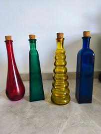 Set 4 bottiglie decorative in vetro colorato