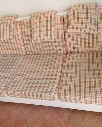 Divano in legno bianco