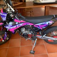 Fantic 50-2023 come nuova-scarico ARROW omologato