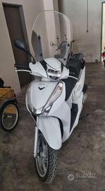 Honda SH 300 i - KM 25.000 COME NUOVO