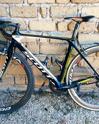 Bici Scott Foil Team Issue carbon tgS/M con P.Watt