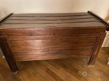 Cassapanca (antiquariato)