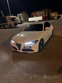alfa Giulia 2.2 180cv at8 2016 super